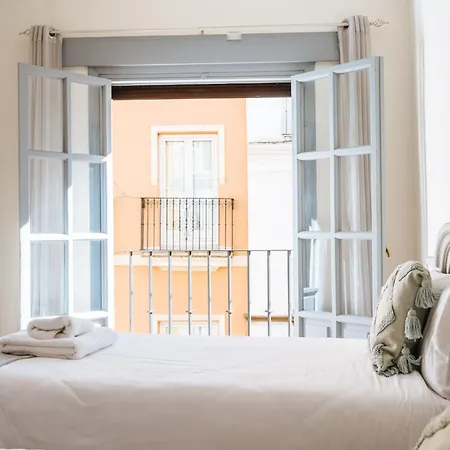 Appartamento Sierpes 54, By Homing U Siviglia